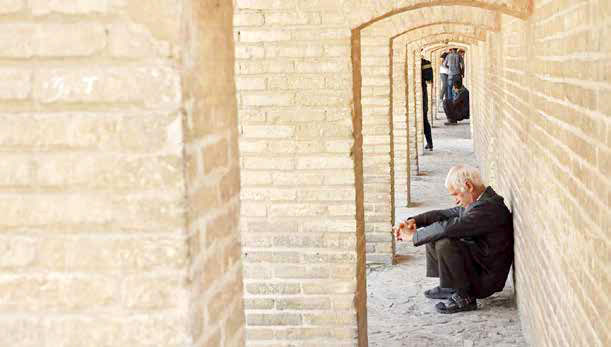 
اصل 44؛ ترجمان ورشکستگی طبقه کارگر
