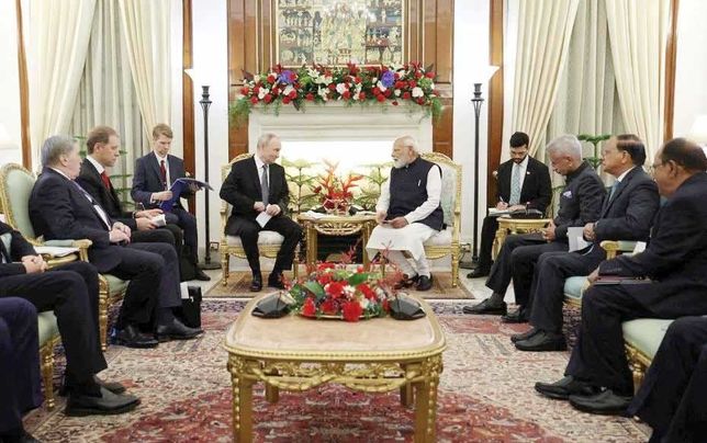 پوتین به‌‌رغم تحریم جهانی روسیه، درهای مذاکره را نبسته است