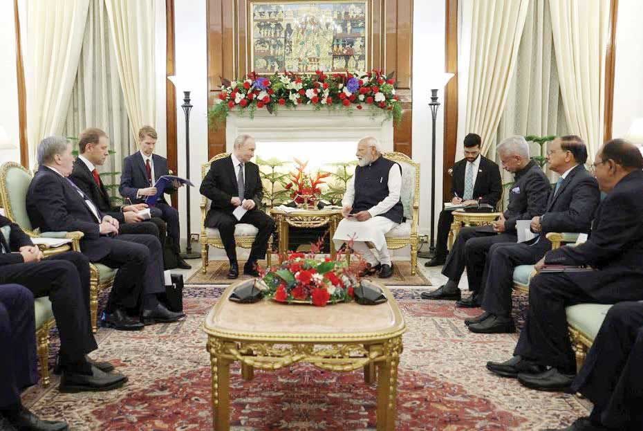 پوتین به‌‌رغم تحریم جهانی روسیه، درهای مذاکره را نبسته است