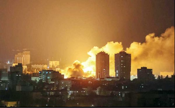 حملات گسترده روسیه به اوکراین 

همزمان با پایان مذاکرات صلح