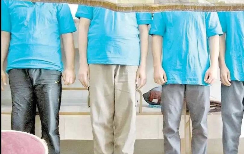 

در میان بازداشت‌شدگان 

تعدادی دانش‌آموز وجود دارد