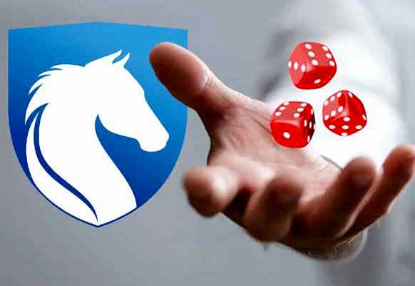 تمام روند خصوصی‌سازی ایران‌خودرو دروغین بوده است