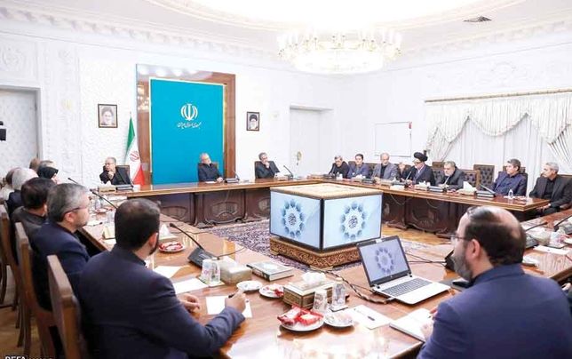 
در جلسه کمیسیون امنیت ملی با پزشکیان چه گذشت؟