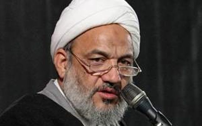 

قانون حجاب باید اجرا شود