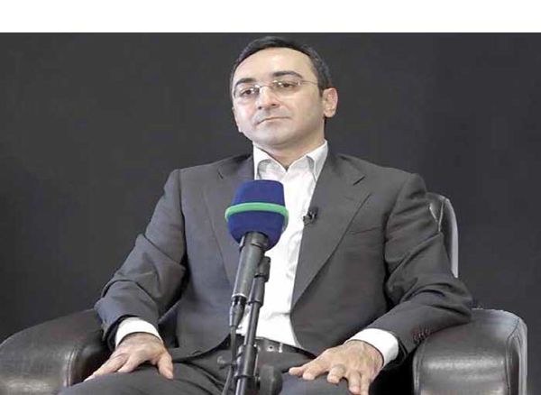 فعالان عرصه تولید و صادرات را به واردکننده تبدیل کرده‌ایم!