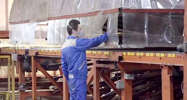 محیطهای کاری با کمترین پروتکلهای بهداشتی اداره میشوند