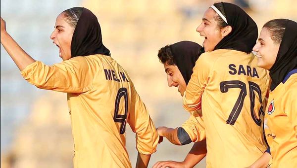 

هم دربی‌، هم ال‌کلاسیکو