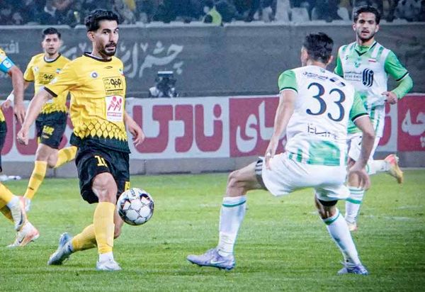 قطار لیگ سرعت گرفت