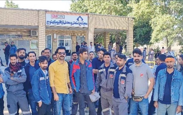 انتقاد کارگران «تیتانیوم کهنوج» از بی‌عدالتی آزاردهنده 
در محیط کار