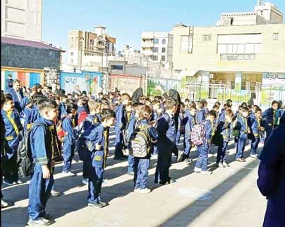 مدارس دولتی 

حق امتناع از ثبت‌نام ندارند