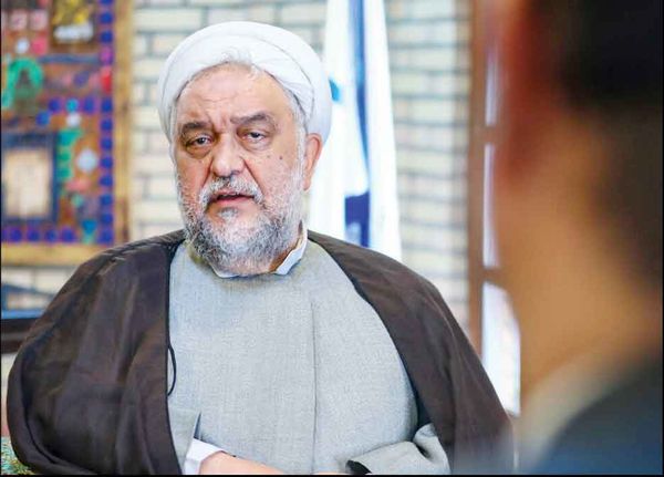 پایداریها در کار دولت سنگاندازی میکنند