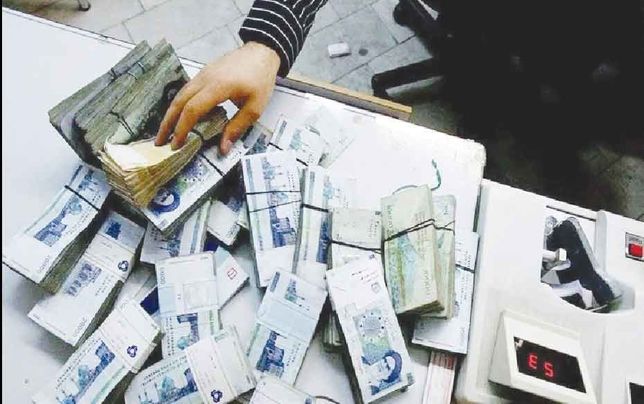 
رشد بی‌سابقه نقدینگی در سایه تحریم‌های اقتصادی و فشار‌های تورمی