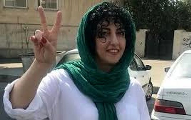 

تأیید بازداشت «نرگس محمدی» و افرادی که شعار داده بودند