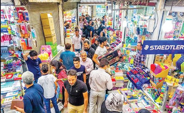 
برخی خانواده‌ها قدرت خرید لوازم‌التحریر نو را ندارند