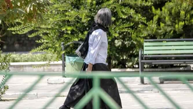 «مسأله حجاب» هرگز نباید پایان یابد!