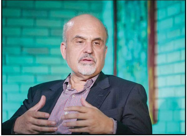 
پدر معنوی دلواپسان جناب احمدی‌نژاد است!