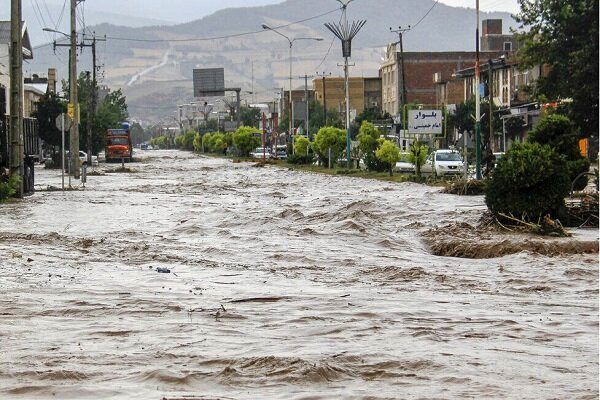 ۷۶ جانباخته و امدادرسانی به ۶۱ هزار نفر در پی سیل