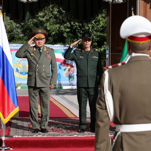 سفر وزیر دفاع روسیه به تهران