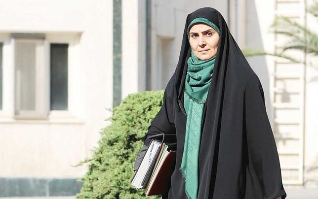 
سطح خانم صادق حتی در حد معاون وزیر هم نیست