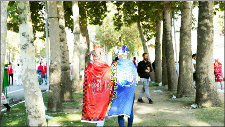 قرمز، آبی و خمیازه!