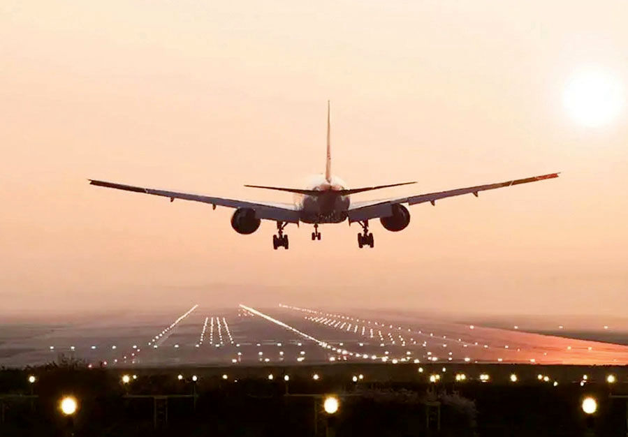 بعد از سفارت‌ها، آسمان خالی شد