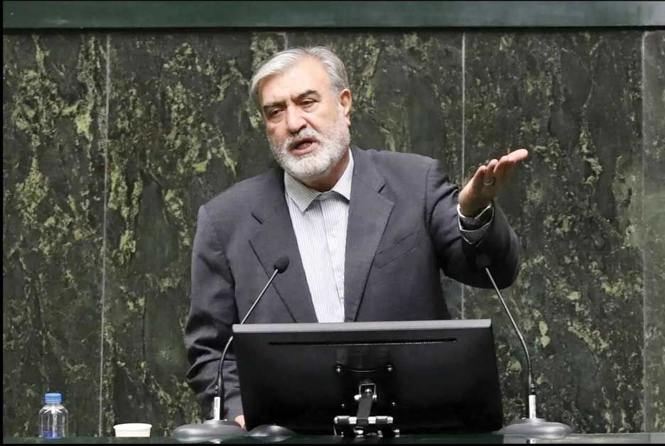 
دشمن کاری نکند که مانند جنگ ۱۲ روزه به غلط کردن بیافتد