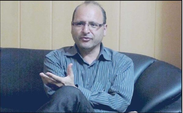 
رهبری محدودیت بُرد موشکی را برداشته‌اند