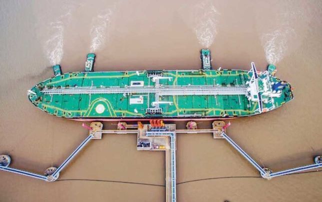 
افزایش تخفیف‌های نفتی ایران به چین از 4 دلار به 8 تا 9 دلار