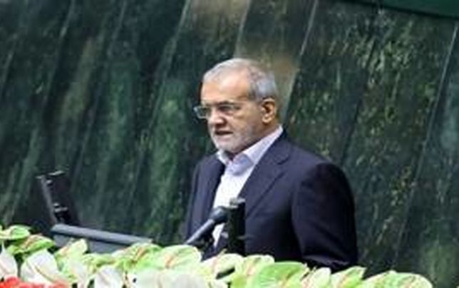 دستور پزشکیان به وزرای علوم و کشور برای بررسی علل وقوع حوادث اخیر