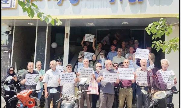 تجمع بازنشستگان فولاد 

در اصفهان، کرمان و تهران