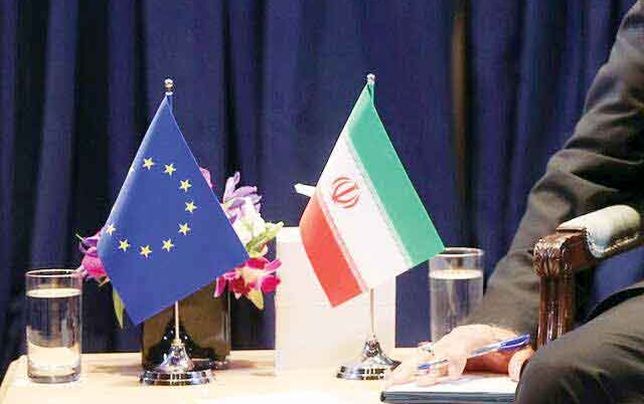 خطر «ساده‌انگار»ها، بیش از تهدید ماشه!