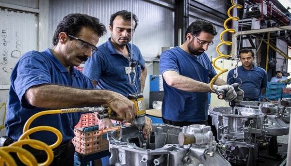 تمایل اندک کارفرمایان برای استقرار تشکلهای کارگری در محیطهای کاری