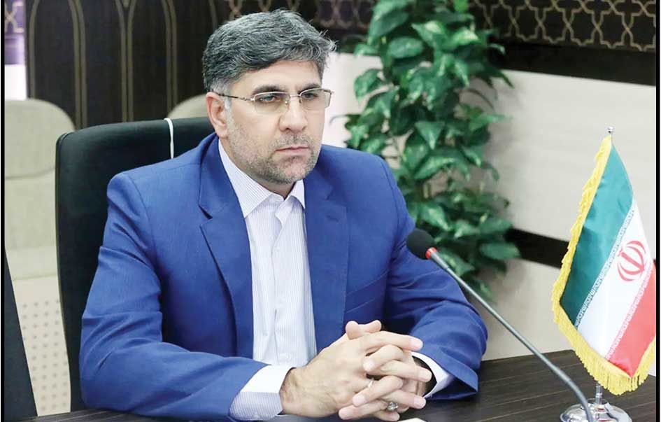 
اعطای ۳۰ تا ۴۰ فقره وام و امتیاز ویژه به نمایندگان برای لغو تحقیق و تفحص از یک بانک