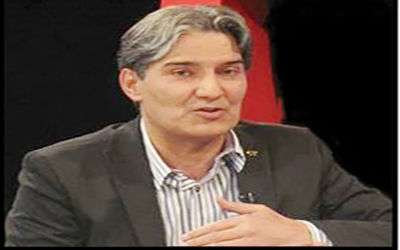 فعالیتهای سفتهبازانه 
مردم را غارت میکند