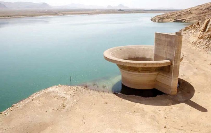 
فلات مرکزی با 10 درصد آب تجدید‌پذیر، 70درصد بارگذاری جمعیتی دارد!