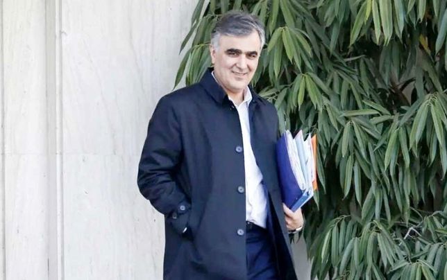 
ناتوانی کشور در مدیریت بازار ارز و کالا، شایعه و برای ایجاد ترس است