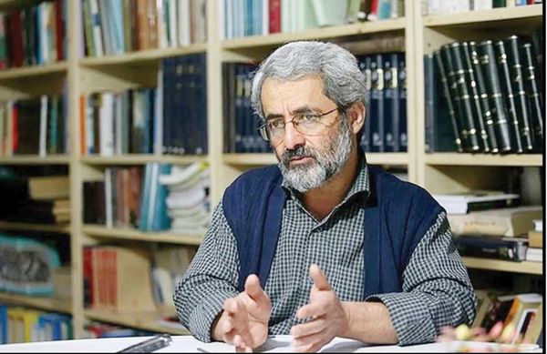 پایداریها نتوانستهاند جامعه را در حد قالب ذهنی خودشان تنزل دهند