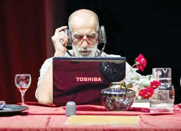 و ناگهان بلاگرها و سلبریتی‌ها قدم رنجه فرمودند