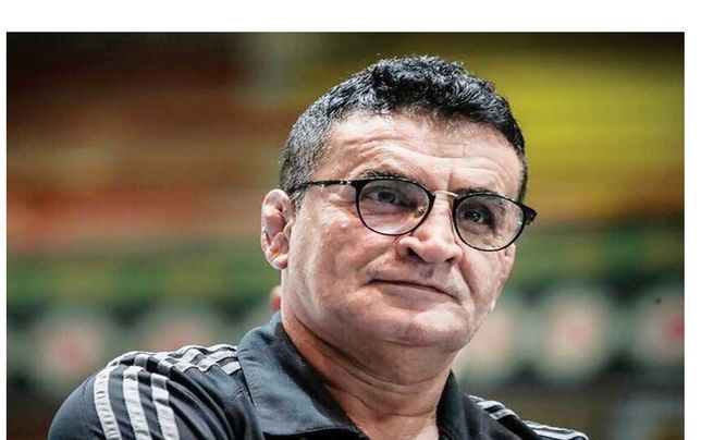 «بنا» برای قرارداد به آذربایجان رفت؛

آقای خاص دور از وطن