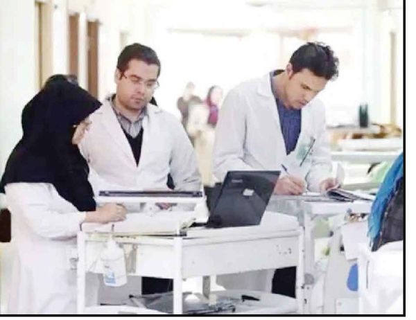 وضعیت کنونی دستیاران پزشکی، فاصلهای جدی با وعدههای اعلام شده دارد
