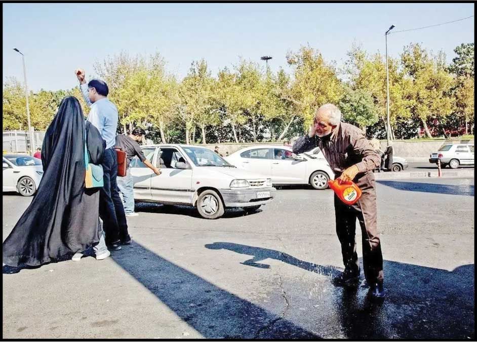 
تخلیه پایتخت یعنی توقف قلب اقتصاد ایران