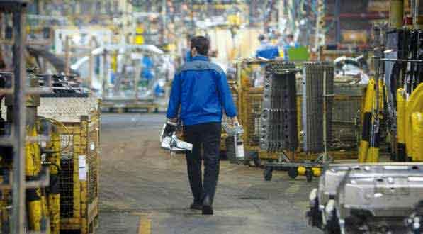 اقتصاد با ظرفیت تولید زیر 50 درصد از انتفاع ساقط می‌شود