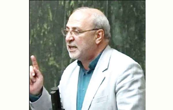 آقای عراقچی! اجازه نمیدهیم از قانون تخطی کنید