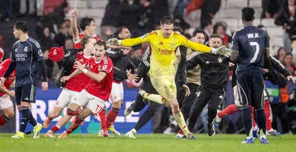 نبرد اشک و آتش