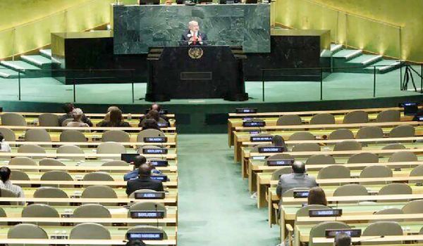 نباید به ایران
اجازه بازسازی هستهای بدهیم