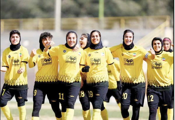 خبری از تیم فوتبال زنان سپاهان نیست؛
سکوت هدفمند یا نگرانکننده؟