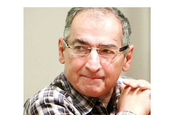 حکم جدید علیه استاد بازنشسته علوم سیاسی؟!